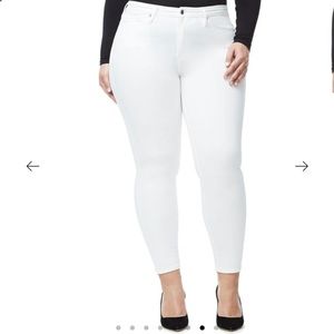 NWT! Good American Good Legs Crop - White - Sz 16